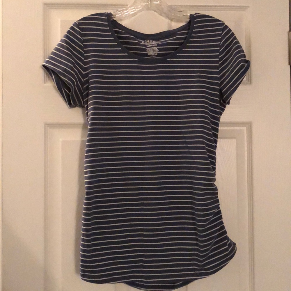 🥰 Short sleeve maternity shirt